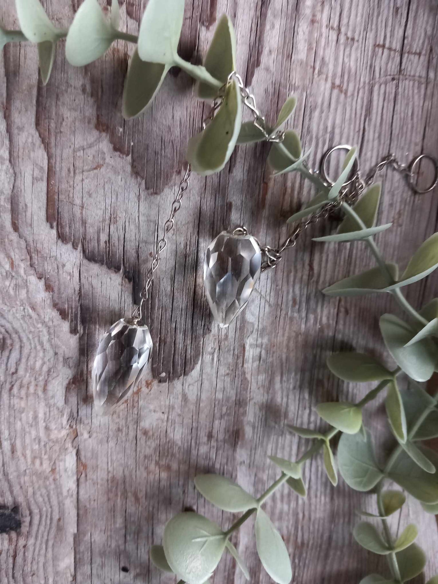 Kvarts / Rock crystal. Fasettslipt Pendulum