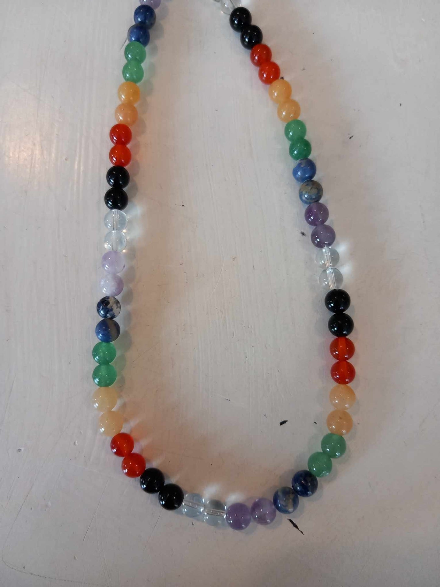 Chakrasmykke i krystallperler