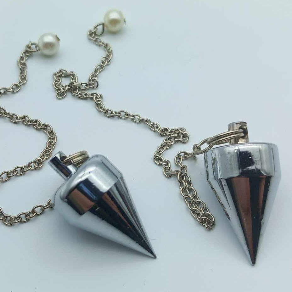 Metall Pendulum.