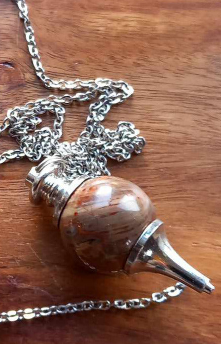 Jasper Pendulum.