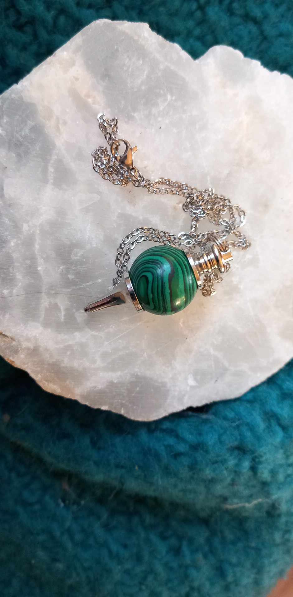 Kunstig malakitt Pendulum.