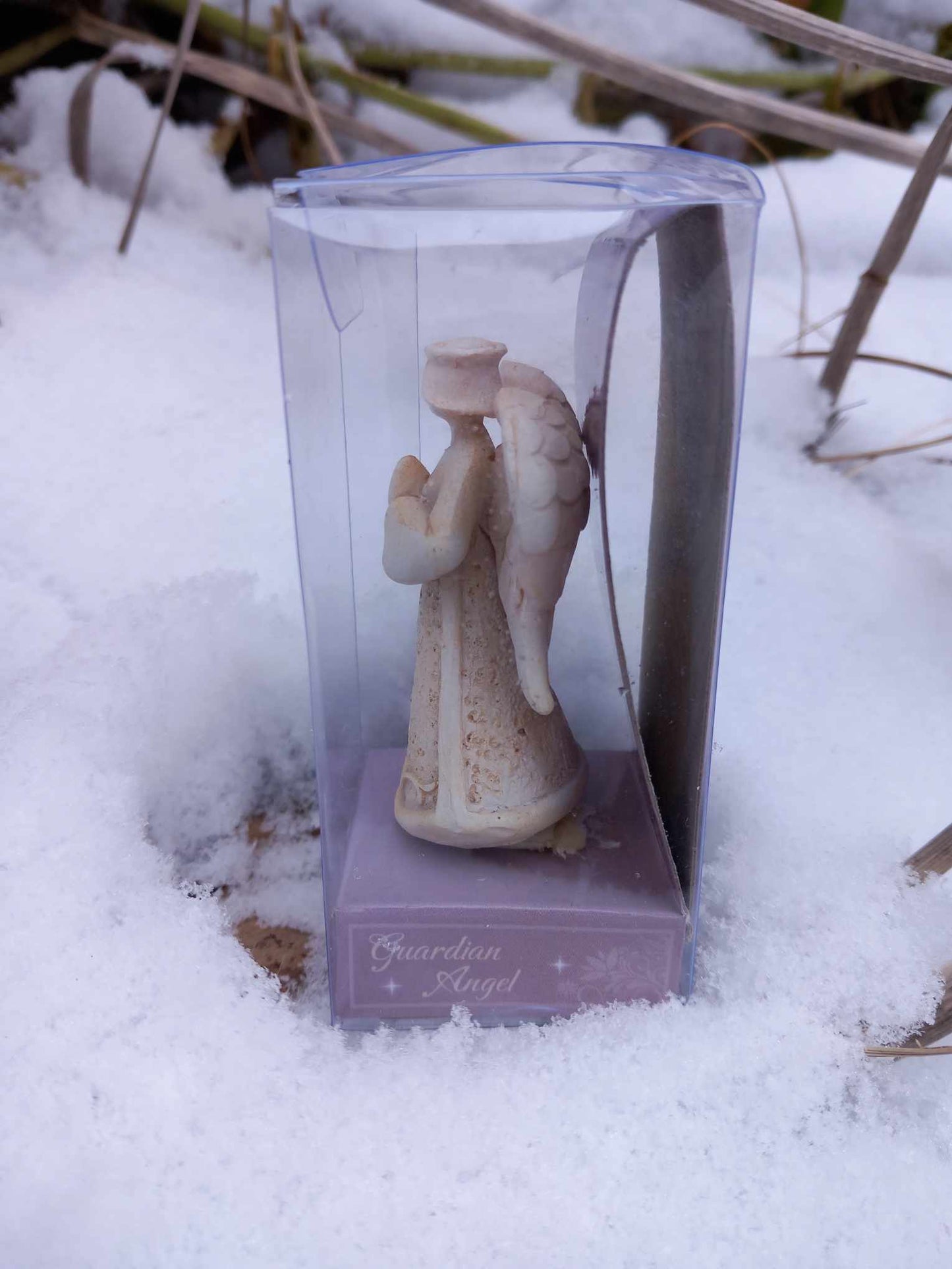 Guardian angel. Beskyttelses engel i gaveeske