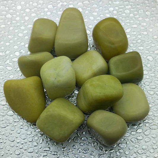 Oliven jade / Olive Jade