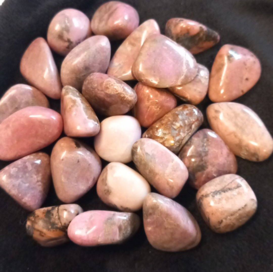 Rhodonitt / Rhodonite