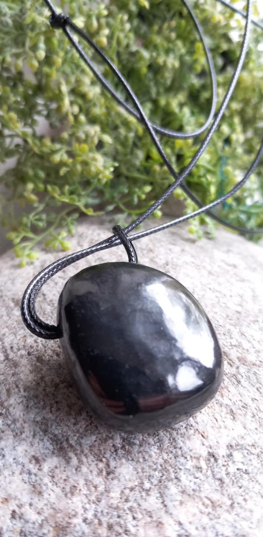 Anheng i Shungitt / Shungite.