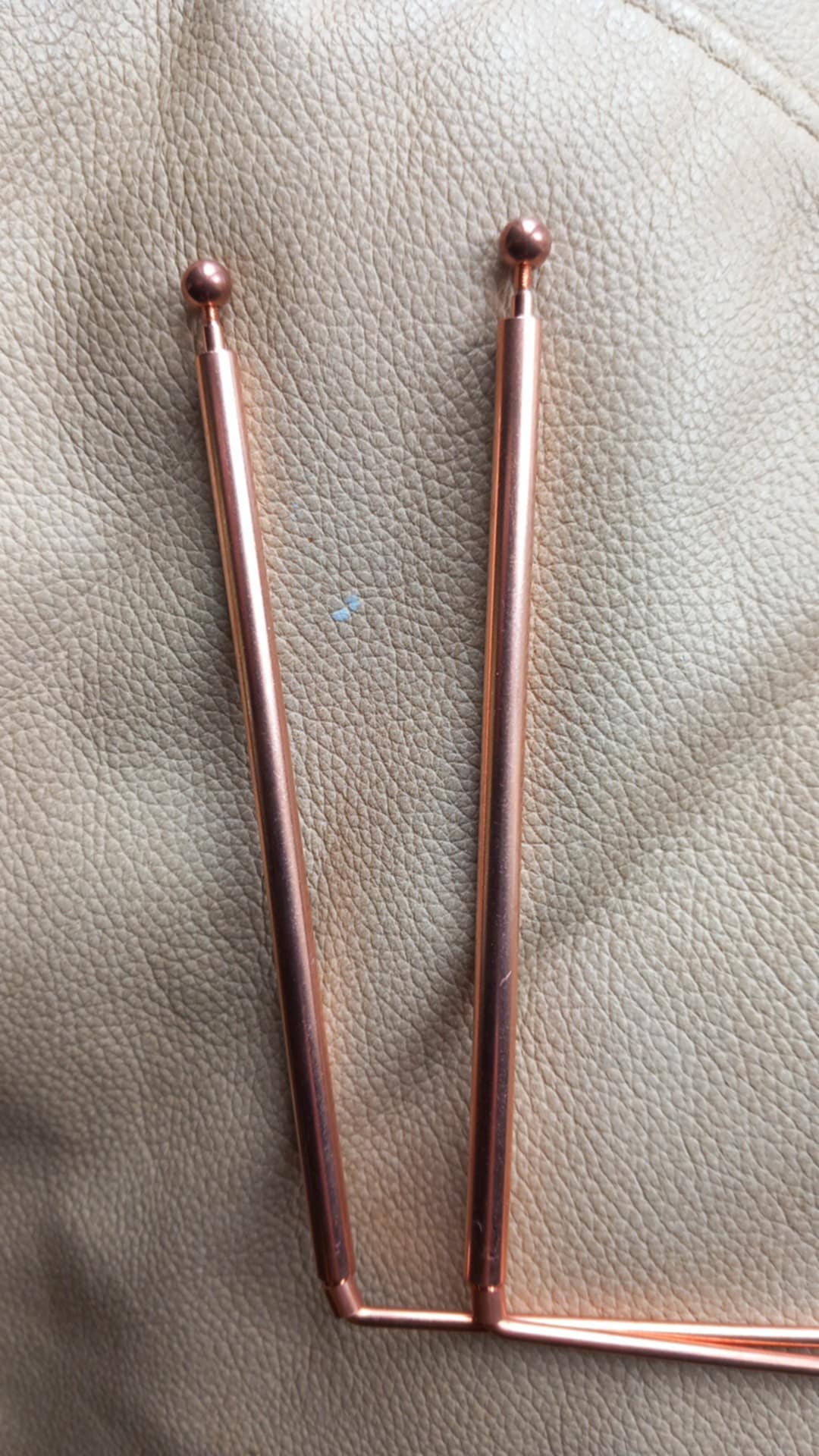 Slim dowsing Rods / Tynne søkepinner med kule